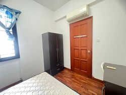 Simsville (D14), Condominium #610350101